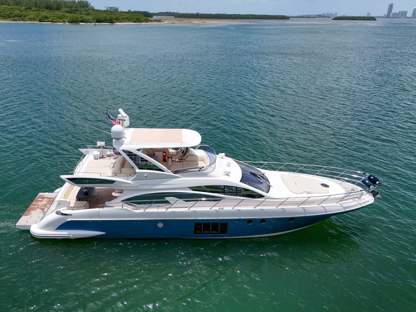 Azimut-64 FLY 2012 -Pompano Beach-Florida-United States-5862140 | Thumbnail
