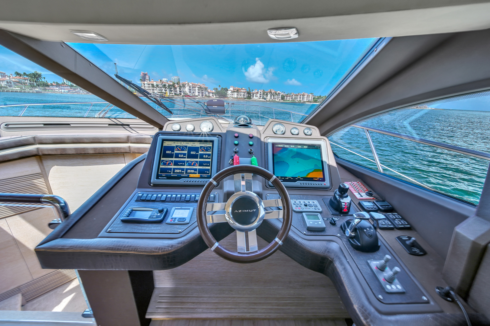 Azimut-64 FLY 2012 -Pompano Beach-Florida-United States-5862204 | Thumbnail