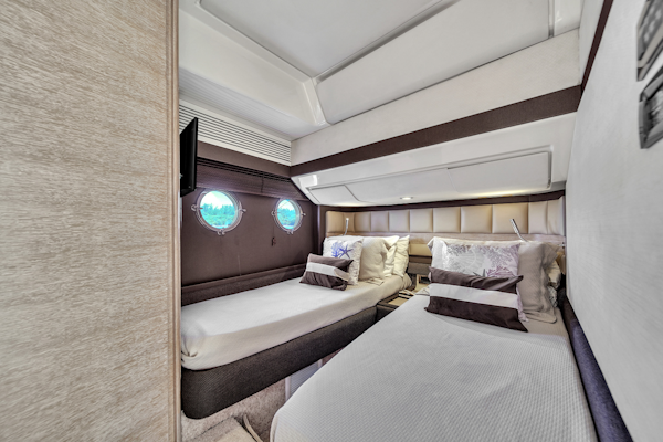 Azimut-64 FLY 2012 -Pompano Beach-Florida-United States-5862209
