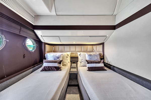 Azimut-64 FLY 2012 -Pompano Beach-Florida-United States-5862210