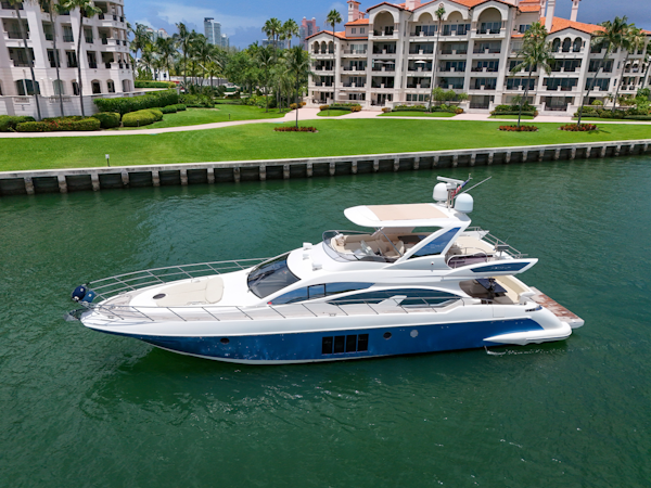 Azimut-64 FLY 2012 -Pompano Beach-Florida-United States-5862144