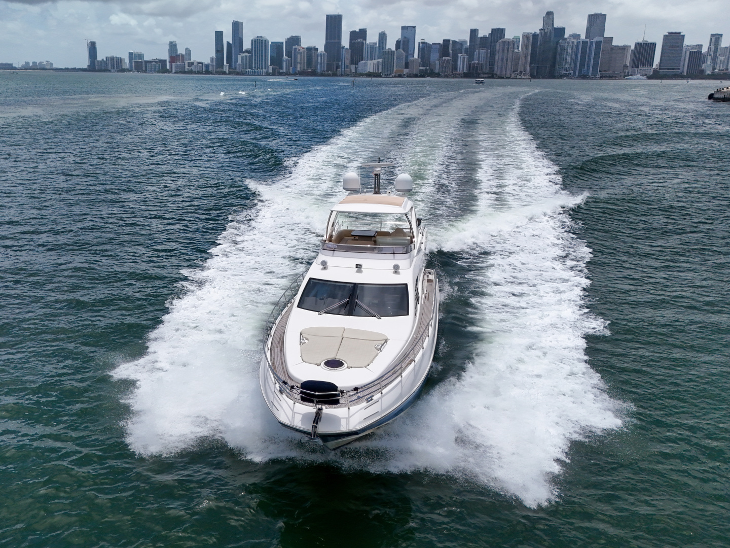 Azimut-64 FLY 2012 -Pompano Beach-Florida-United States-5862158 | Thumbnail