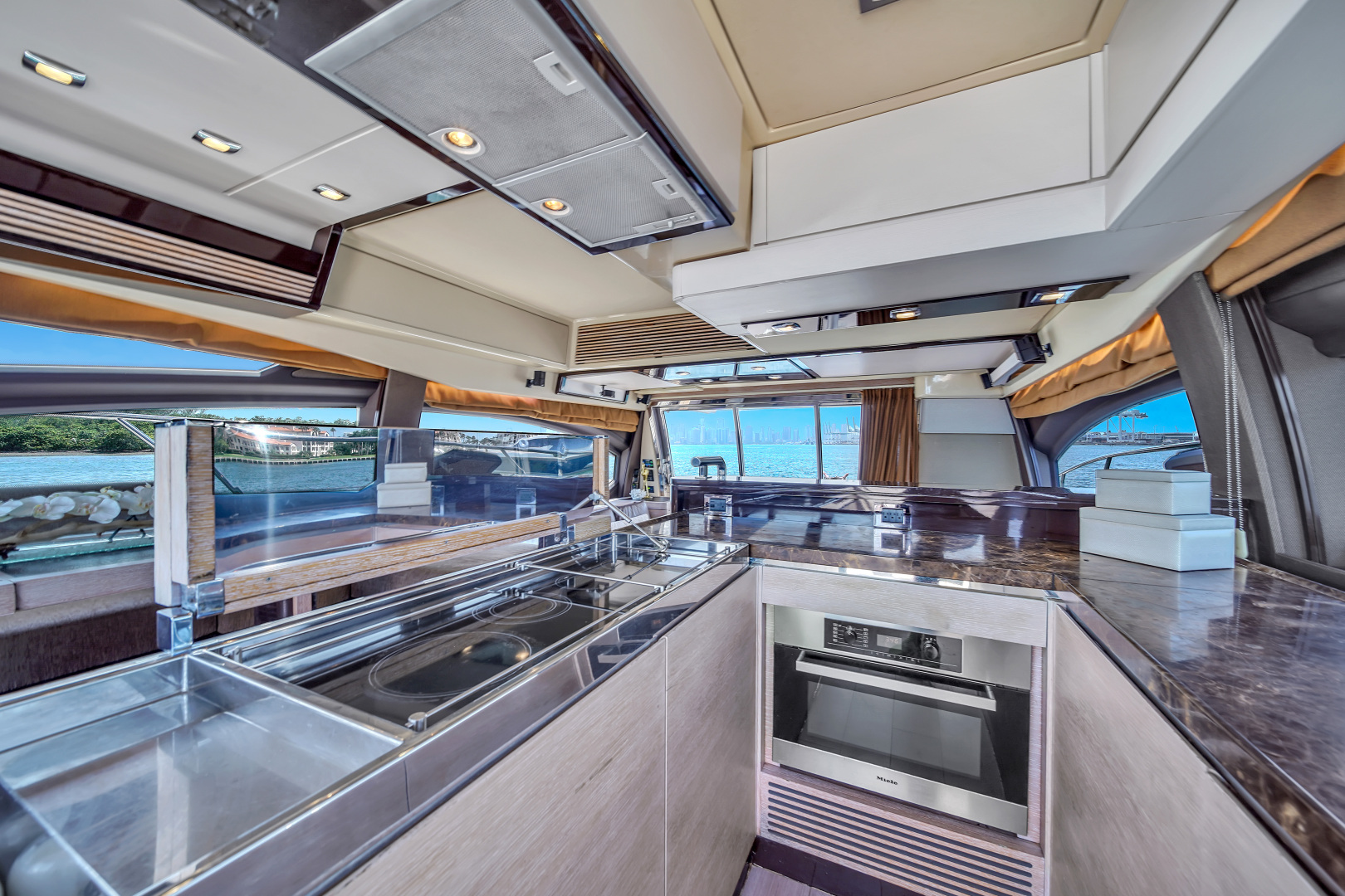 Azimut-64 FLY 2012 -Pompano Beach-Florida-United States-5862200 | Thumbnail