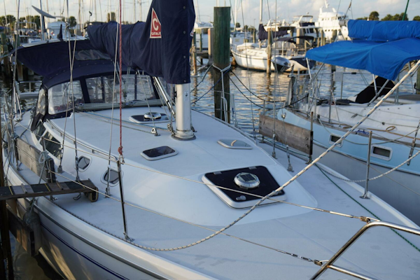 Catalina-36 Mkll 2000-Beach Music Titusville-Florida-United States-5871063