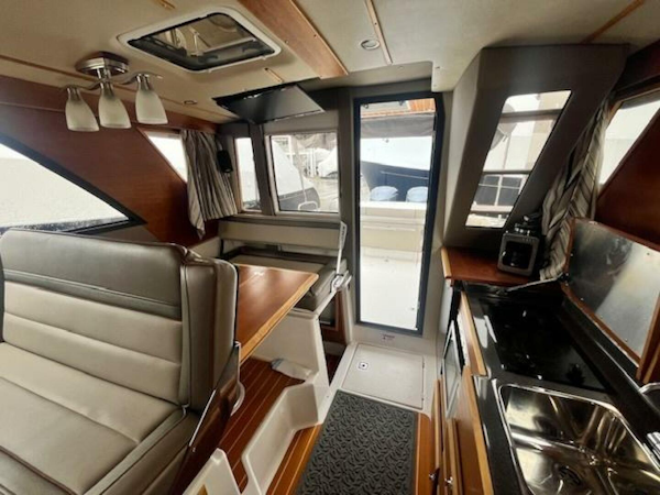 Cutwater-32 CB 2021-Yachtpuppy Annapolis-Maryland-United States-5862415