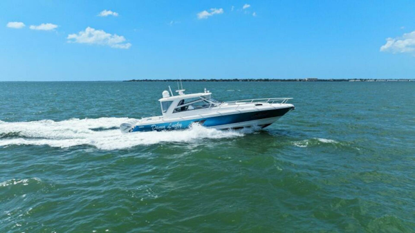 Intrepid-475 Sport Yacht 2019-Damn Lucky St Petersburg-Florida-United States-2019 47 Intrepid Sport Yacht  Damn Lucky-5863040