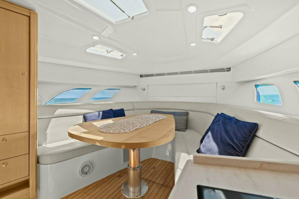 Intrepid-475 Sport Yacht 2019-Damn Lucky St Petersburg-Florida-United States-2019 47 Intrepid Sport Yacht  Damn Lucky-5863020