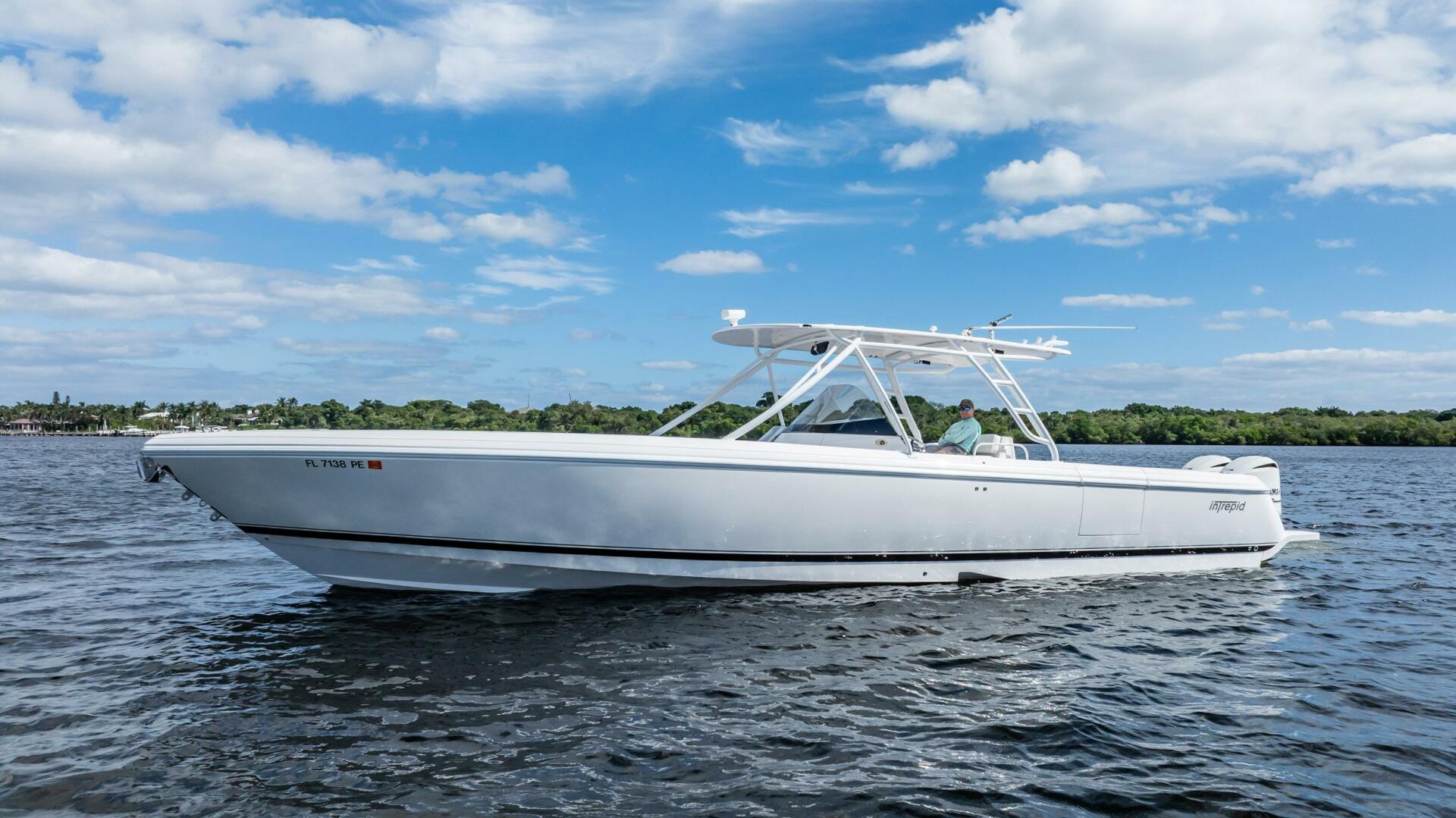 Intrepid-400 Open 2011 -Palm Beach-Florida-United States-5863157 | Thumbnail