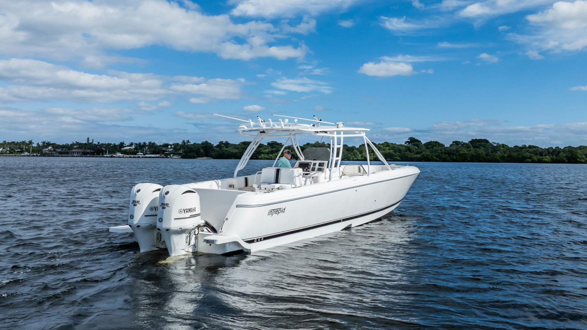 Intrepid-400 Open 2011 -Palm Beach-Florida-United States-5863163 | Thumbnail