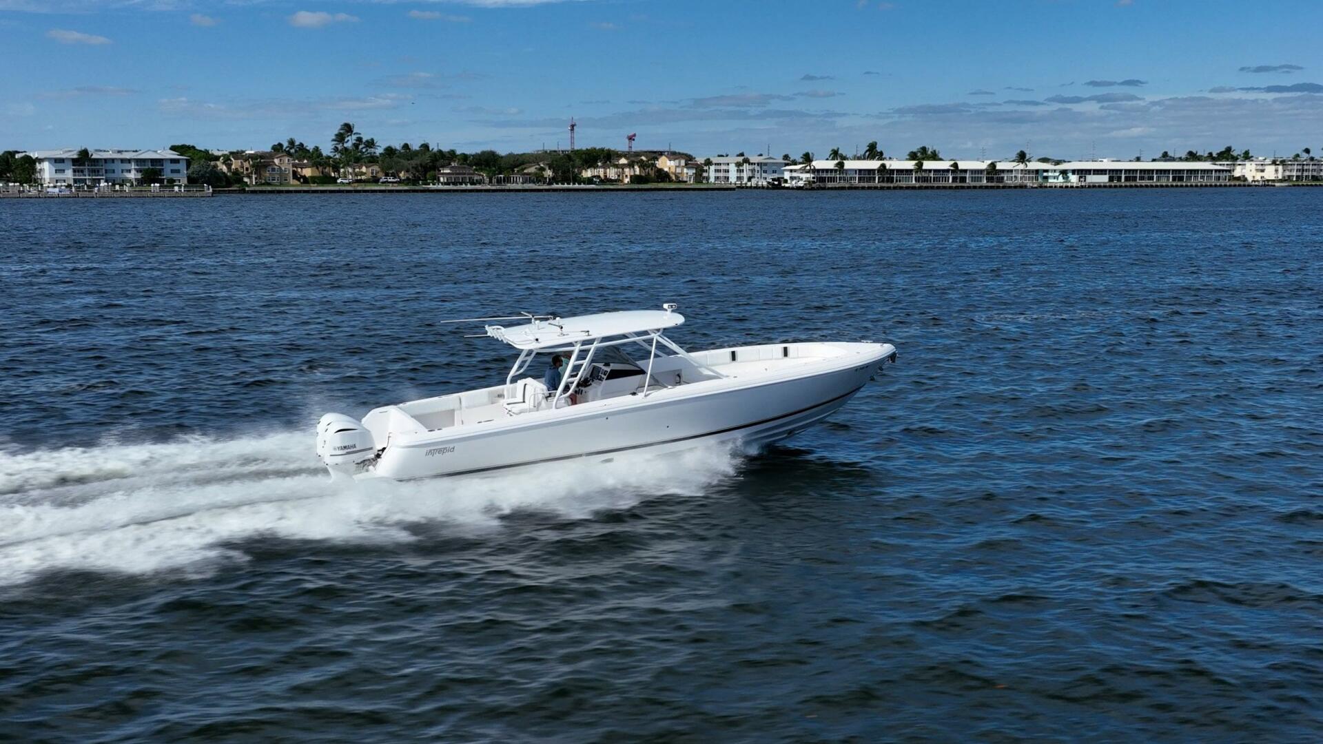 Intrepid-400 Open 2011 -Palm Beach-Florida-United States-5863166 | Thumbnail