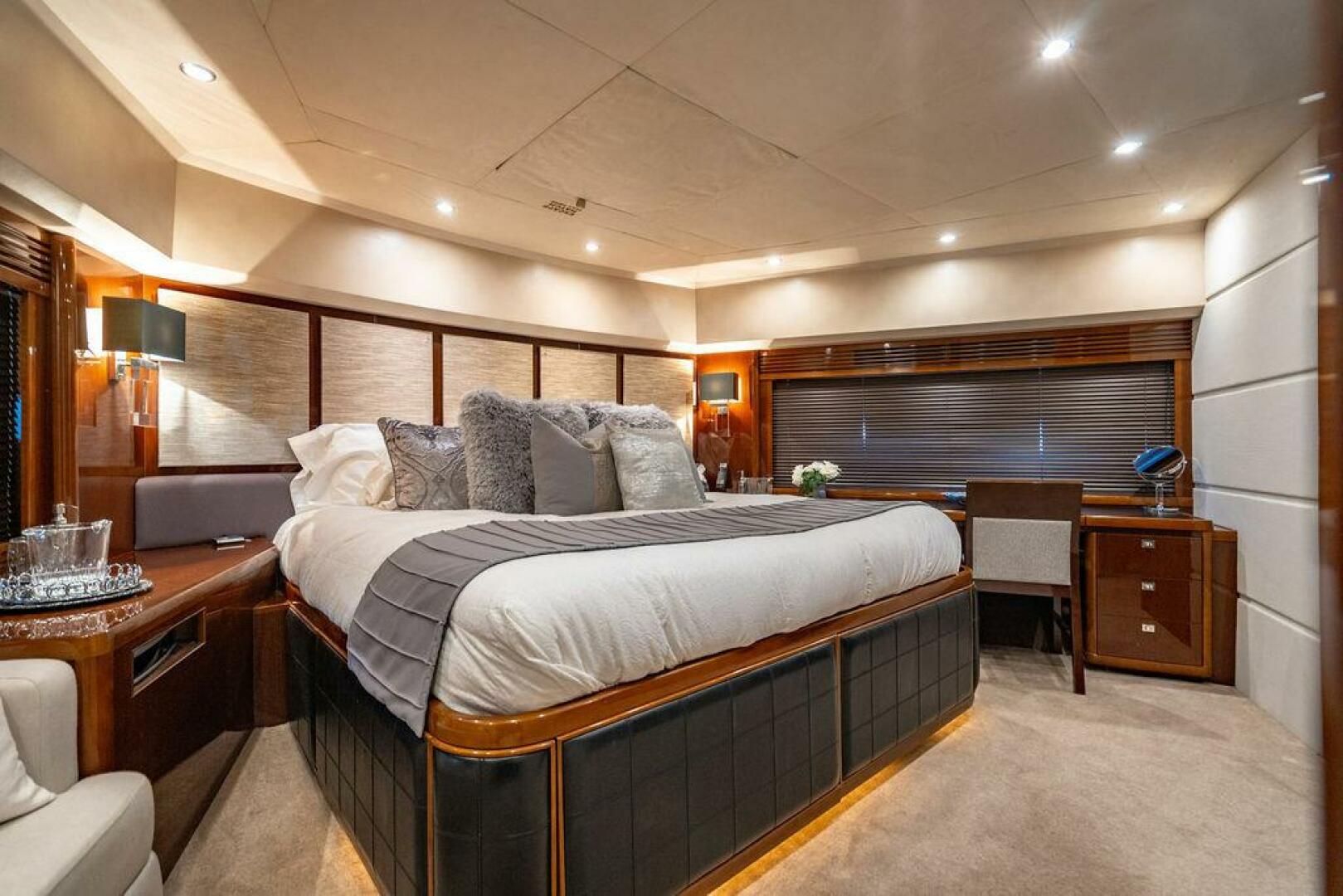 Princess-95 M/Y 2010-Oasis Hillsboro Beacch-Florida-United States-5864048 | Thumbnail