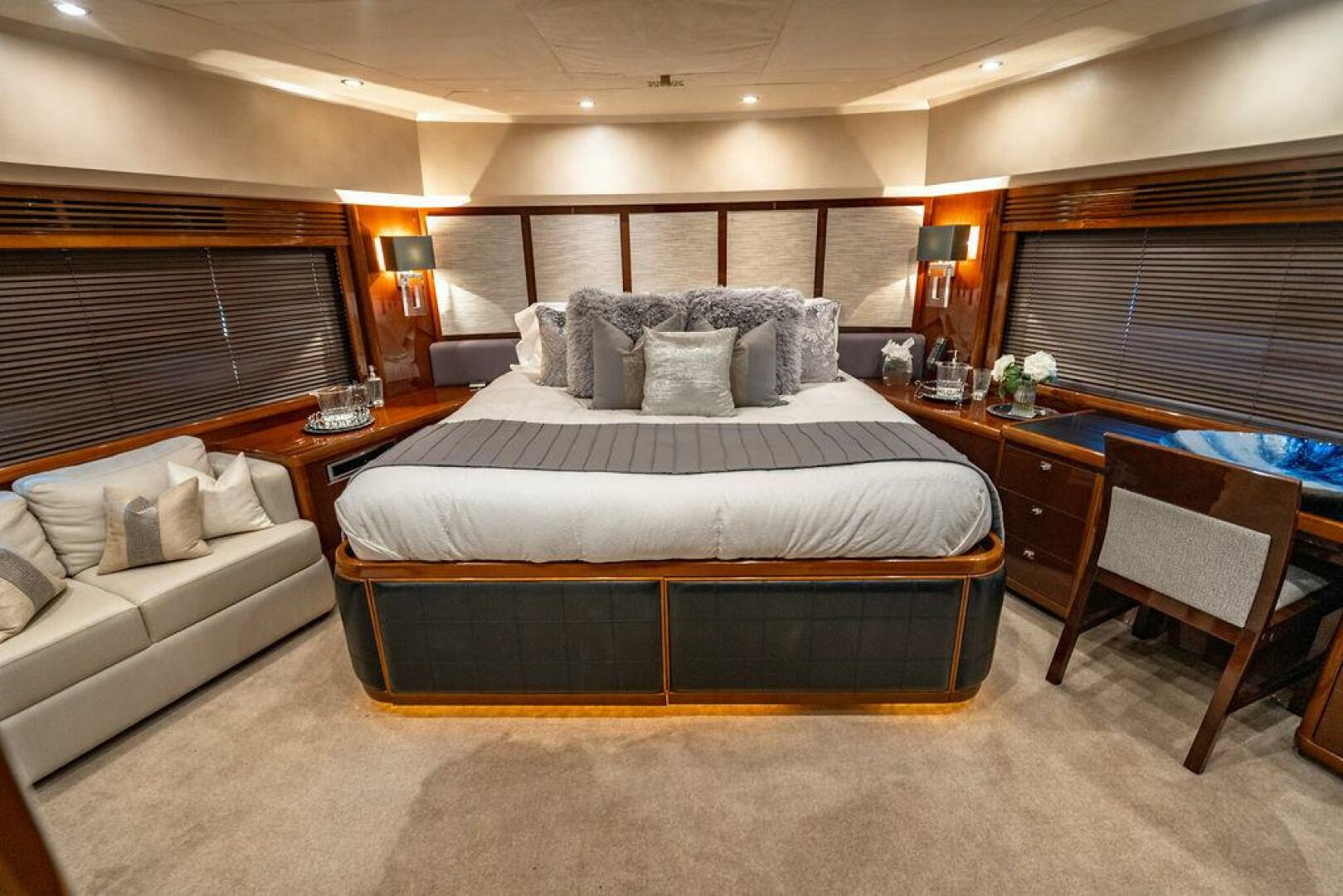 Princess-95 M/Y 2010-Oasis Hillsboro Beacch-Florida-United States-5864047 | Thumbnail