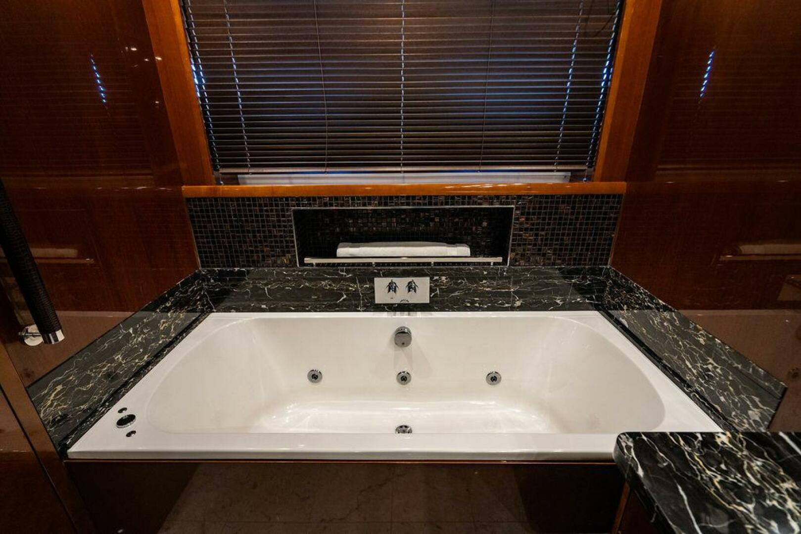 Princess-95 M/Y 2010-Oasis Hillsboro Beacch-Florida-United States-5864062 | Thumbnail