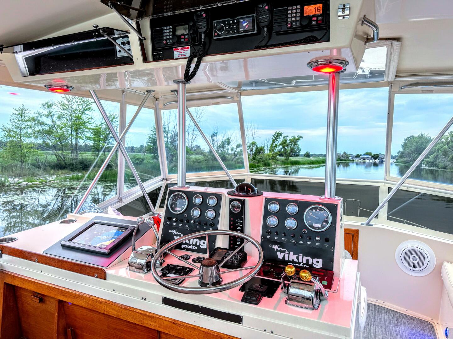 Viking-48 Motor Yacht 1987-Sunshine State Marinette-Wisconsin-United States-5865025 | Thumbnail