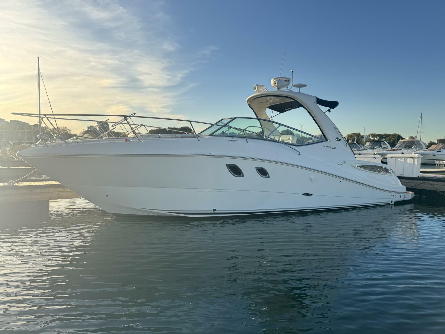 Sea Ray-330 Sundancer 2011-Pura Vida Chicago-Illinois-United States-5871852 | Thumbnail