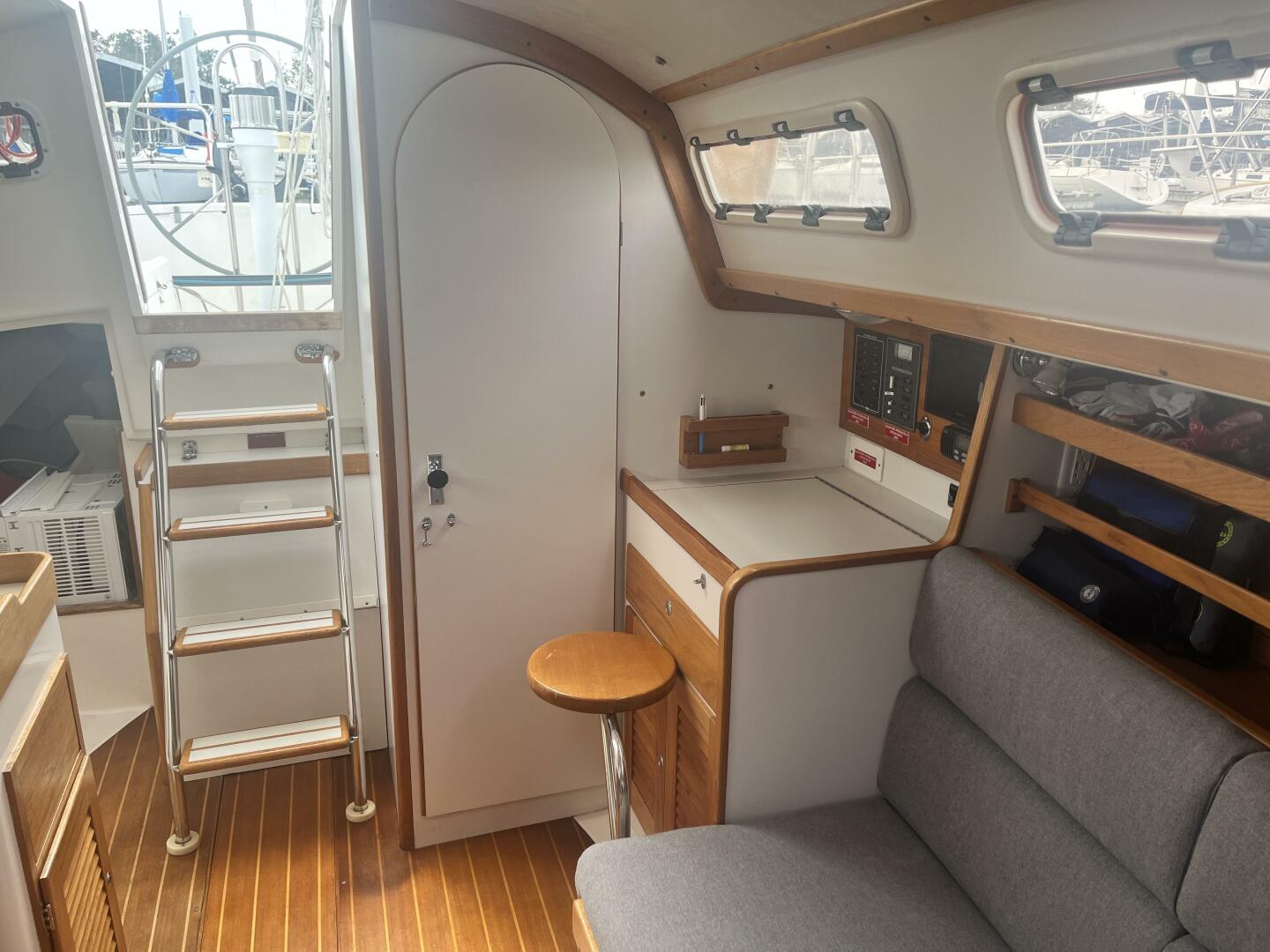 J Boats-J/32 1998-Patriot New Orleans-Louisiana-United States-1998 J/32  Salon Aft-5872963 | Thumbnail