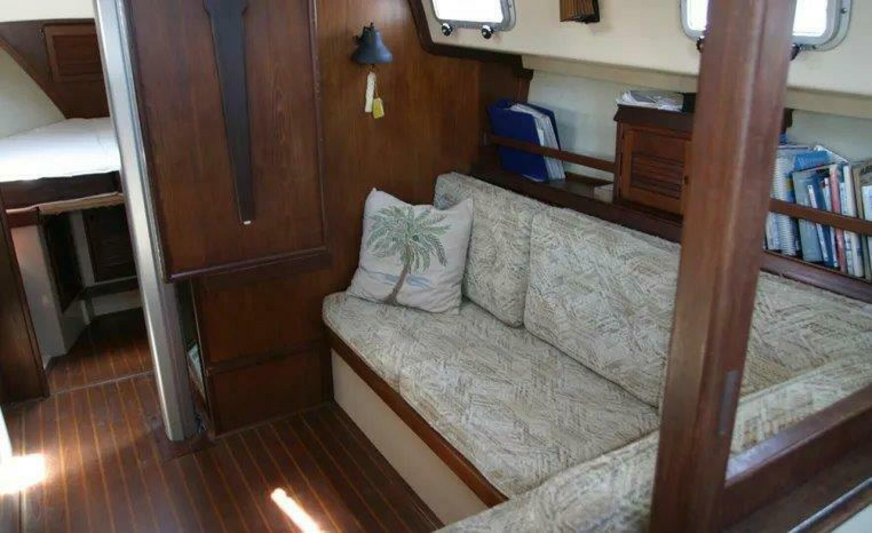 Island Packet-31 1986 -Aransas Pass-Texas-United States-5864839 | Thumbnail