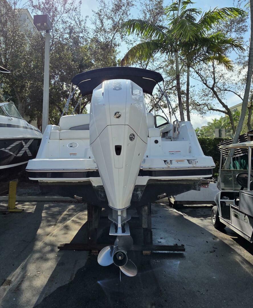Four Winns-HD3 2021 -Fort Lauderdale-Florida-United States-5865685 | Thumbnail