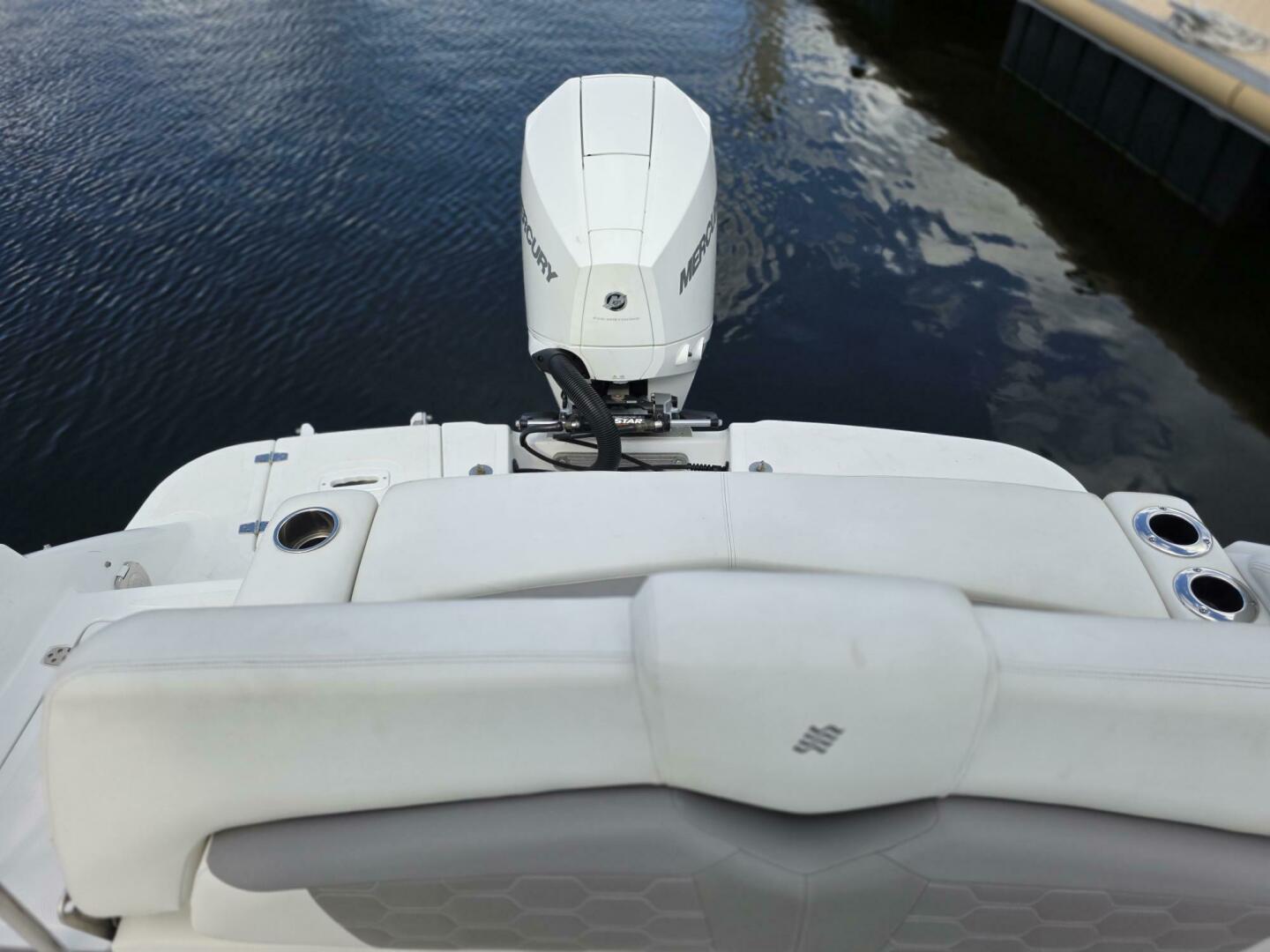 Four Winns-HD3 2021 -Fort Lauderdale-Florida-United States-5865681 | Thumbnail