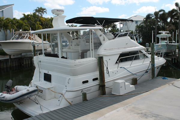 Cruisers Yachts 2004 -Sarasota-Florida-United States-Transom-5967483