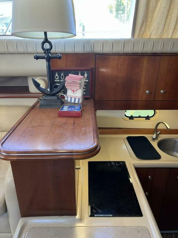 Cruisers Yachts 2004 -Sarasota-Florida-United States-5869580