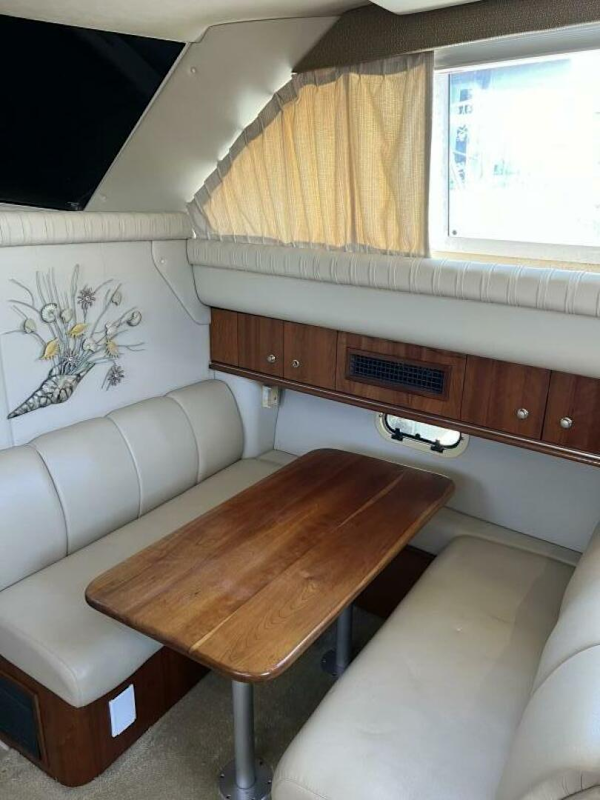Cruisers Yachts 2004 -Sarasota-Florida-United States-5869587
