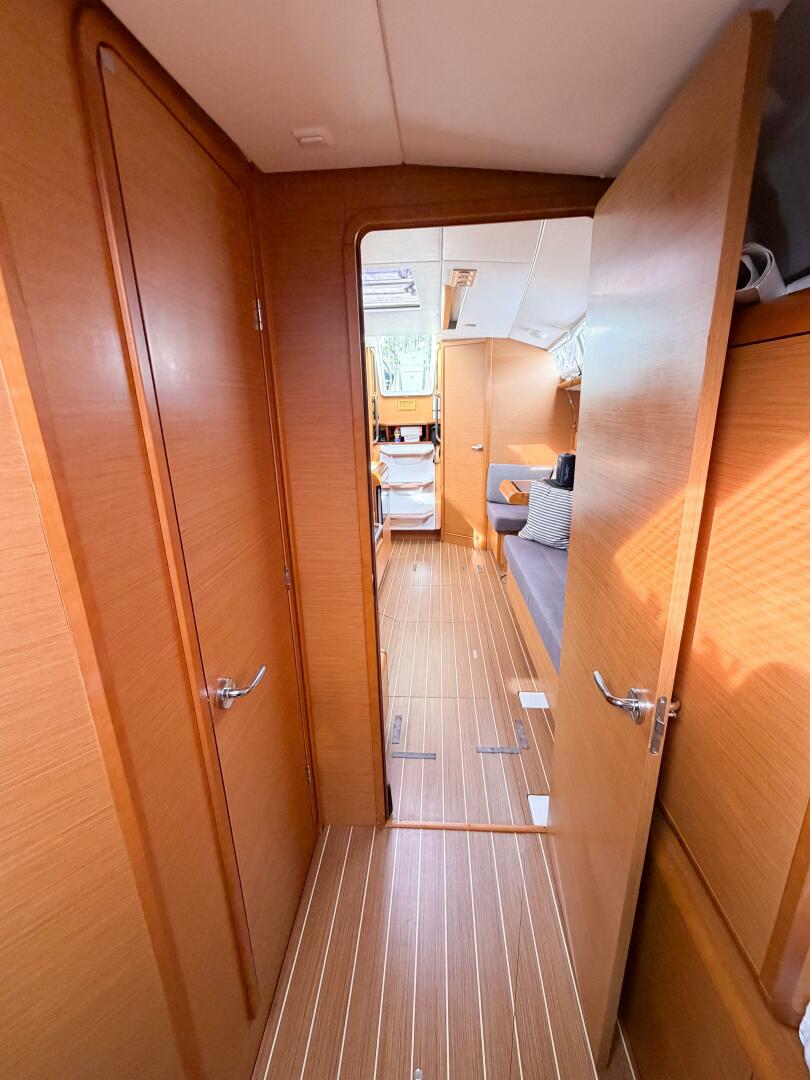 Jeanneau-Sun Odyssey 409 2013-TAKE FIVE Oriental-North Carolina-United States-5870479 | Thumbnail