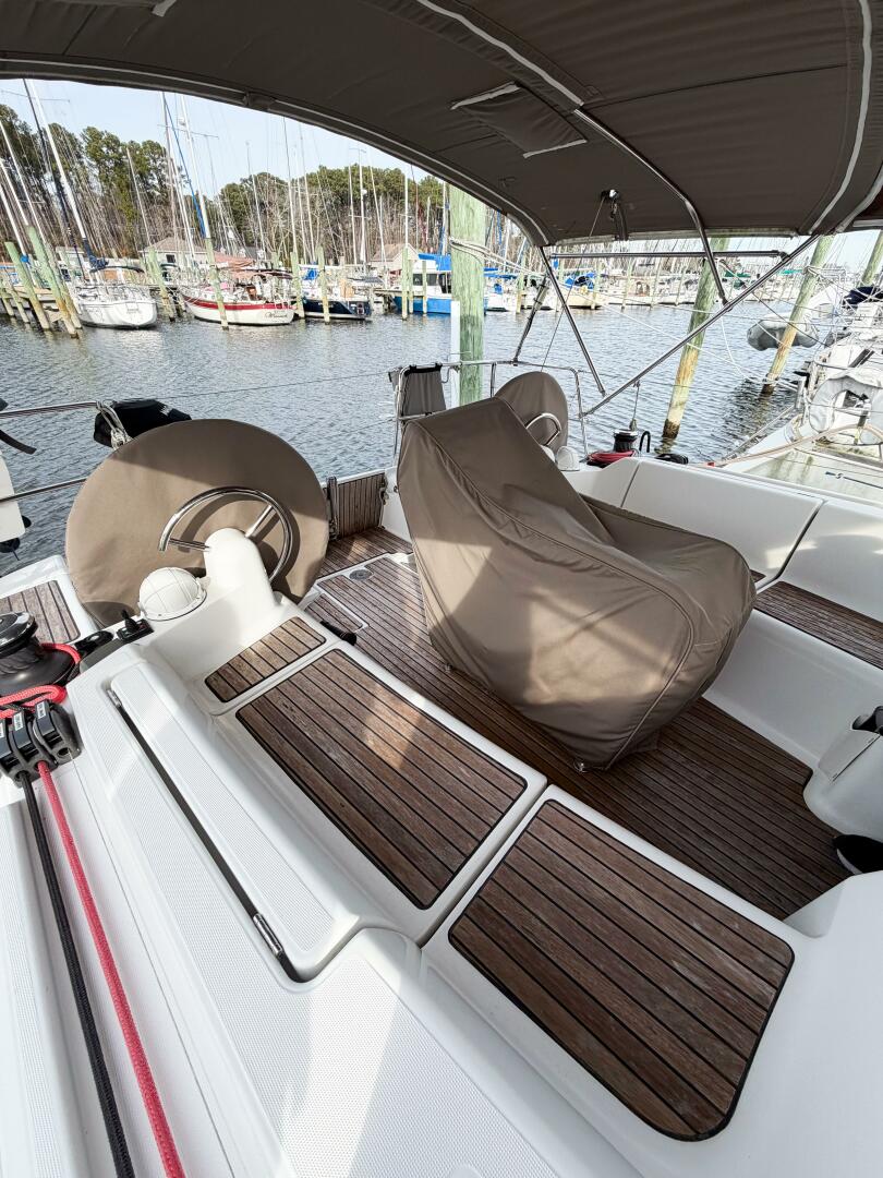 Jeanneau-Sun Odyssey 409 2013-TAKE FIVE Oriental-North Carolina-United States-5870398 | Thumbnail