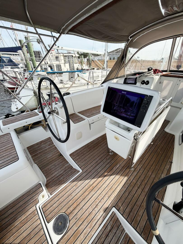 Jeanneau-Sun Odyssey 409 2013-TAKE FIVE Oriental-North Carolina-United States-5870408