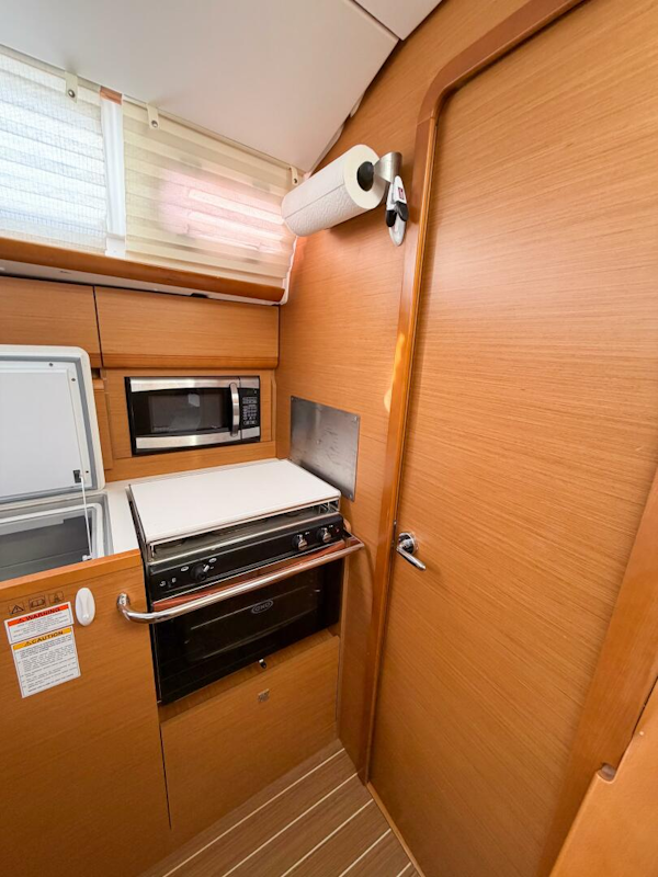 Jeanneau-Sun Odyssey 409 2013-TAKE FIVE Oriental-North Carolina-United States-5870423