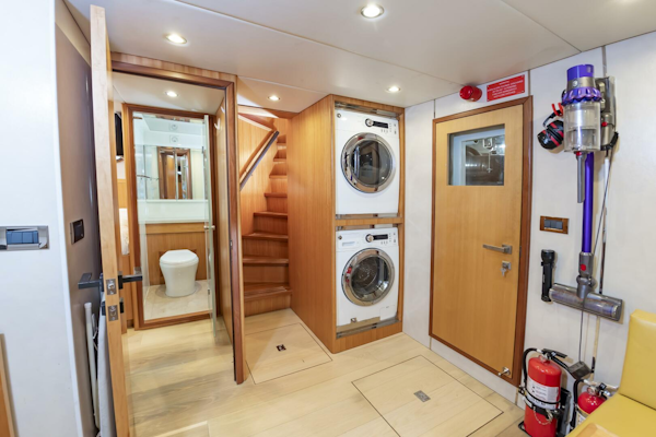Johnson-93 Flybridge 2017-FITFO Fort Lauderdale-Florida-United States-93Johnson2017_489-5873136
