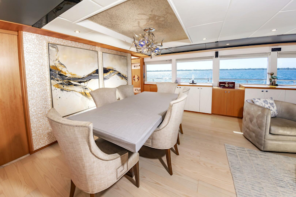 Johnson-93 Flybridge 2017-FITFO Fort Lauderdale-Florida-United States-93Johnson2017_429-5873076