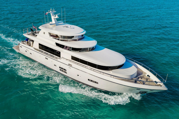 Johnson-93 Flybridge 2017-FITFO Fort Lauderdale-Florida-United States-93Johnson2017_406-5873053