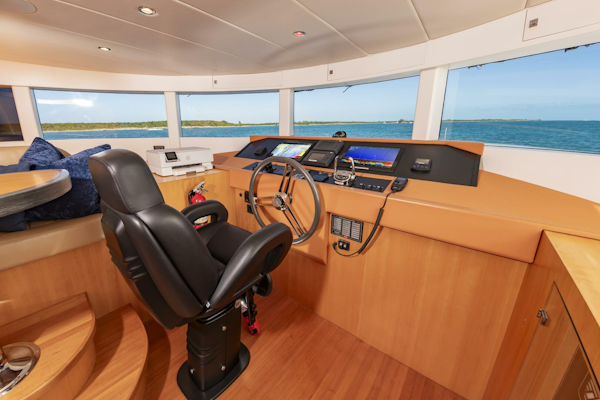 Johnson-93 Flybridge 2017-FITFO Fort Lauderdale-Florida-United States-93Johnson2017_440-5873087