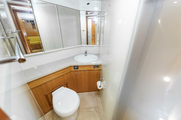 Johnson-93 Flybridge 2017-FITFO Fort Lauderdale-Florida-United States-93Johnson2017_504-5873151