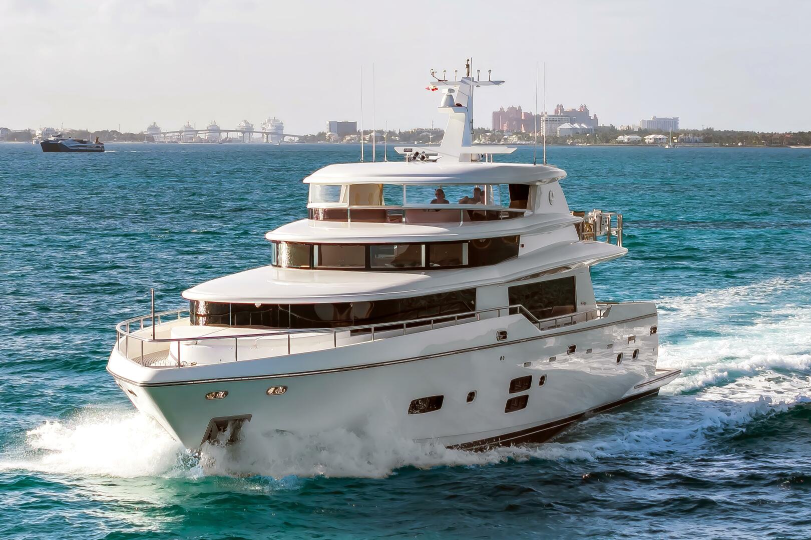 Johnson-93 Flybridge 2017-FITFO Fort Lauderdale-Florida-United States-93Johnson2017_402-5873049 | Thumbnail