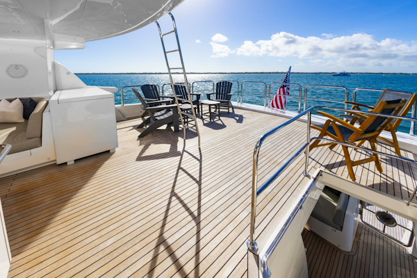 Johnson-93 Flybridge 2017-FITFO Fort Lauderdale-Florida-United States-93Johnson2017_417-5873064