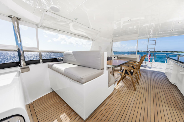 Johnson-93 Flybridge 2017-FITFO Fort Lauderdale-Florida-United States-93Johnson2017_412-5873059