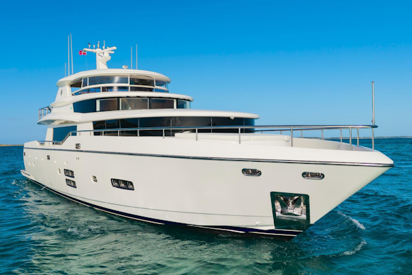 Johnson-93 Flybridge 2017-FITFO Fort Lauderdale-Florida-United States-93Johnson2017_529-5873174