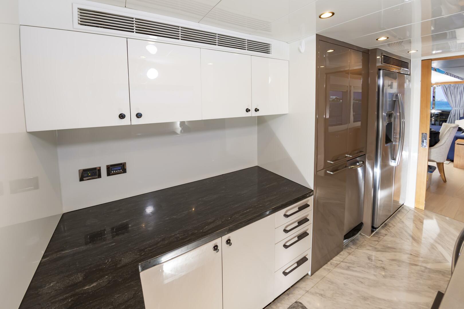 Johnson-93 Flybridge 2017-FITFO Fort Lauderdale-Florida-United States-93Johnson2017_437-5873084 | Thumbnail
