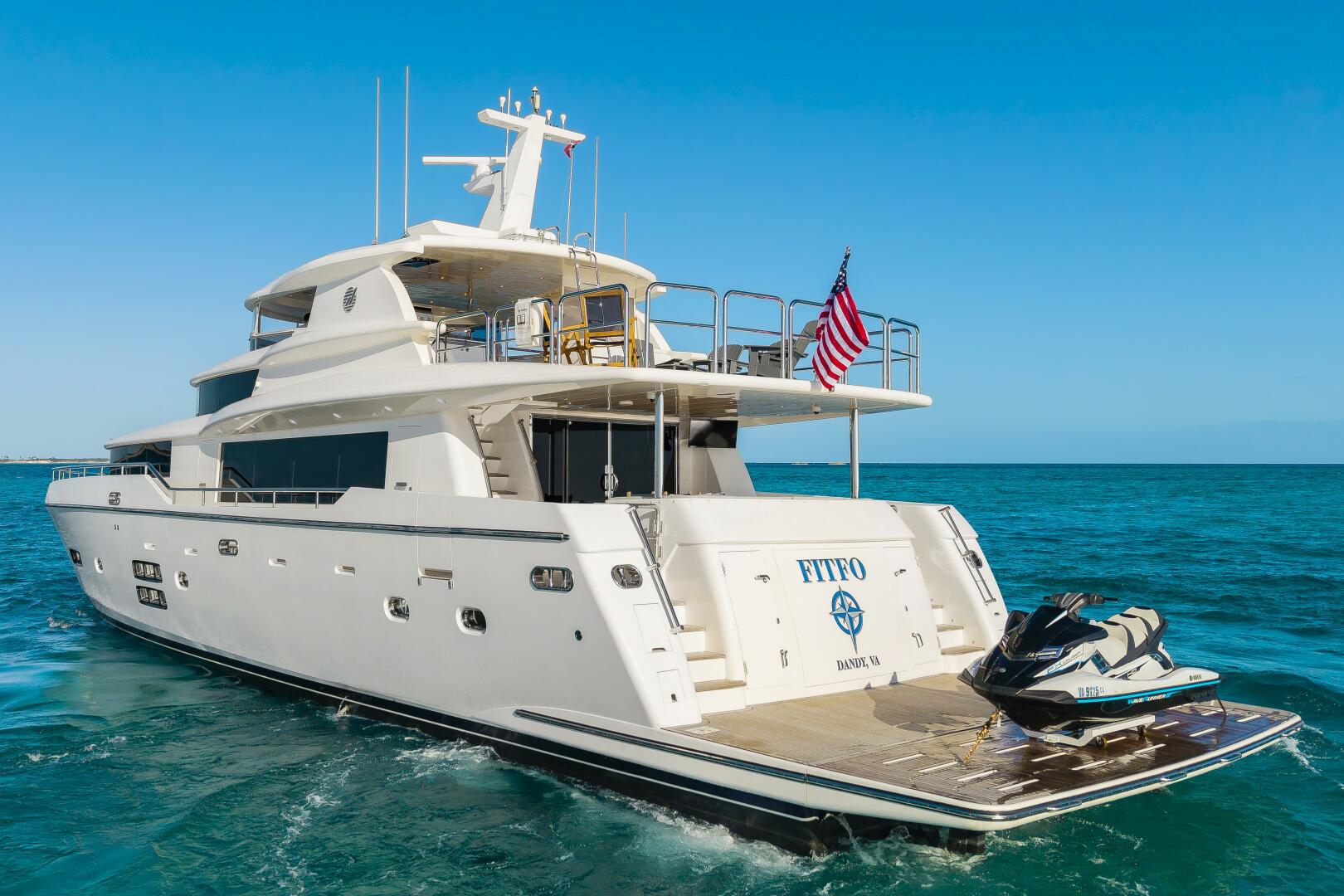 Johnson-93 Flybridge 2017-FITFO Fort Lauderdale-Florida-United States-93Johnson2017_404-5873051 | Thumbnail