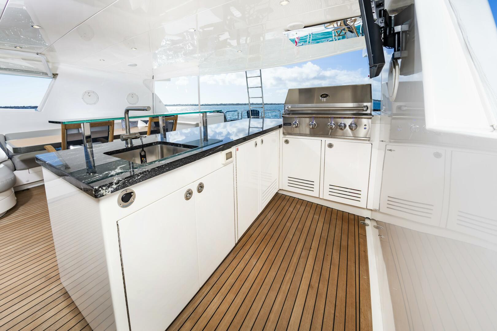 Johnson-93 Flybridge 2017-FITFO Fort Lauderdale-Florida-United States-93Johnson2017_415-5873062 | Thumbnail