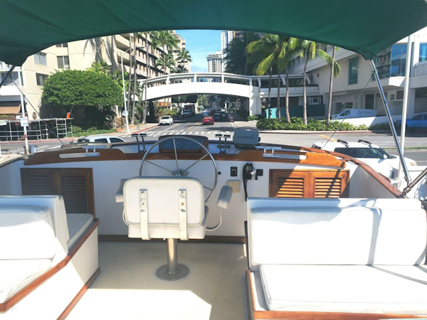 CHB-SEDAN-AFT CABIN 1981-KONA STAR Honolulu-Hawaii-United States-5879545