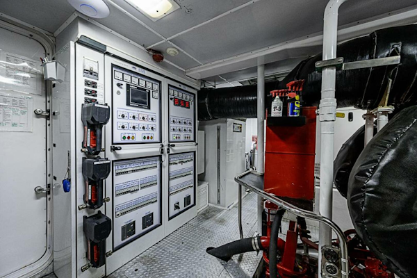 Delta Marine-122 Tri-Deck Motor Yacht 1997-PROBABILITY Palm Beach-Florida-United States-5875987