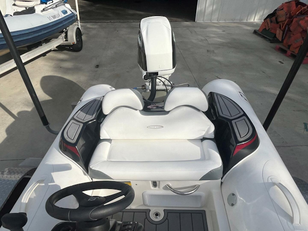 Zodiac-Yachtline 360 2024 -Stuart-Florida-United States-5900218