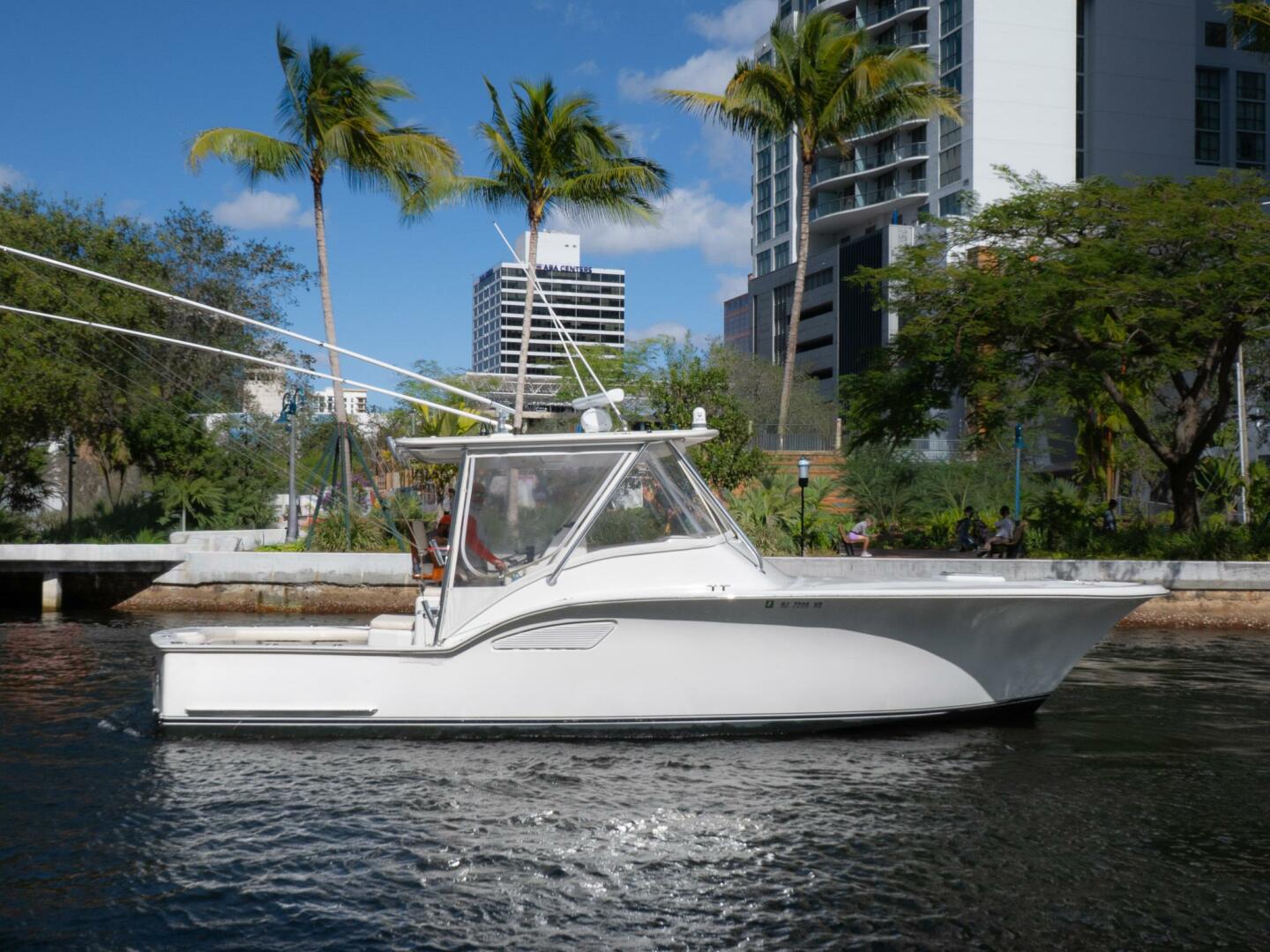 Out Island-SeaTek 36 Express 2017-Never Enough Fort Lauderdale-Florida-United States-5919604 | Thumbnail