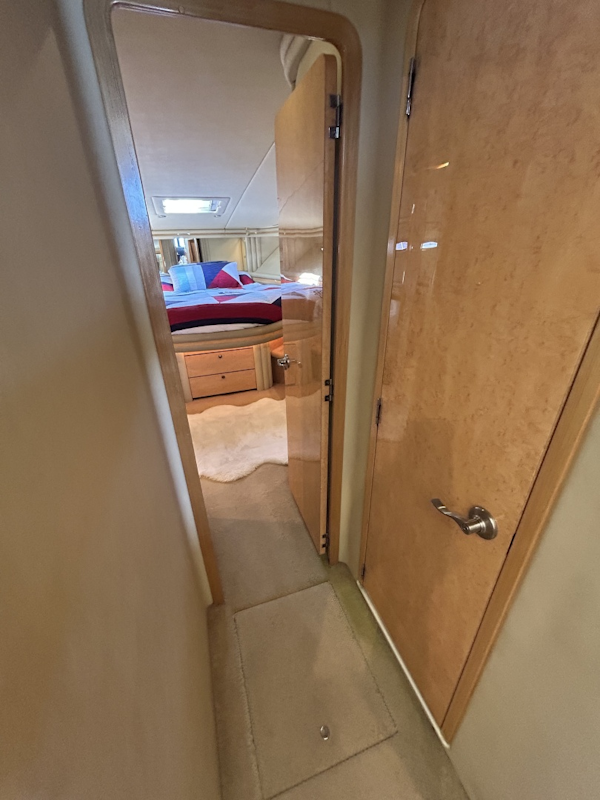 Sea Ray-560 Sedan Bridge 1999 -Sturgeon Bay-Wisconsin-United States-6849386