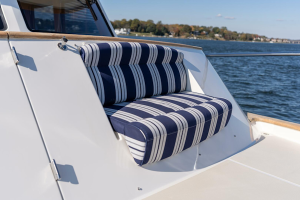 Marlow-72 E-CB 2007-GRIFFIN Annapolis-Maryland-United States-Marlow 72 GRIFFIN  Exterior Forward Seating-5879080