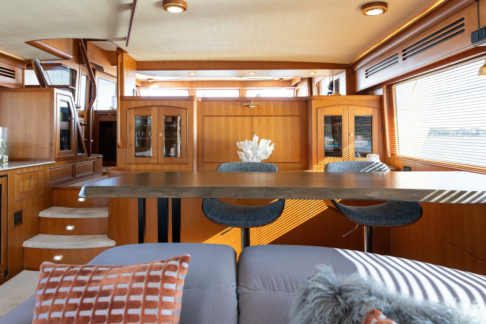 Marlow-72 E-CB 2007-GRIFFIN Annapolis-Maryland-United States-Marlow 72 GRIFFIN  Salon-5879098 | Thumbnail