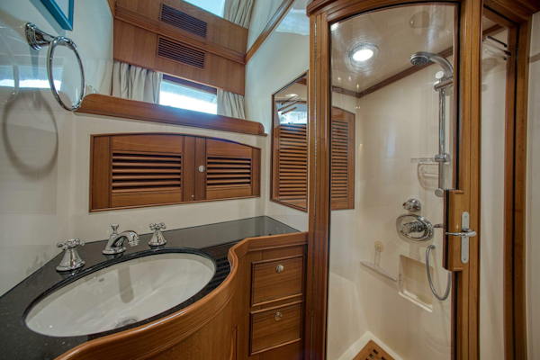 Marlow-Explorer 2009-GOOD ANSWER Key Largo-Florida-United States-Guest Head and Shower-5882529